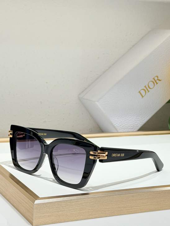 Picture of Dior Sunglasses _SKUfw80535297fw